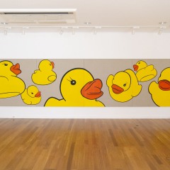 あひる 130 x 520 cm キャンバスに油彩 2015　